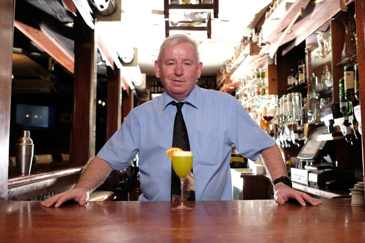 Mahon'S Hotel Irvinestown Esterno foto